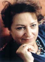 Leyla Erbil Kimdir ? Biyografisi, Hayatı, Eşi, Nereli, Kaç Yaşında, Öldü mü ?