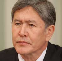Almazbek Atambayev Kimdir ? Biyografisi, Hayatı, Eşi, Nereli, Kaç Yaşında, Öldü mü ?